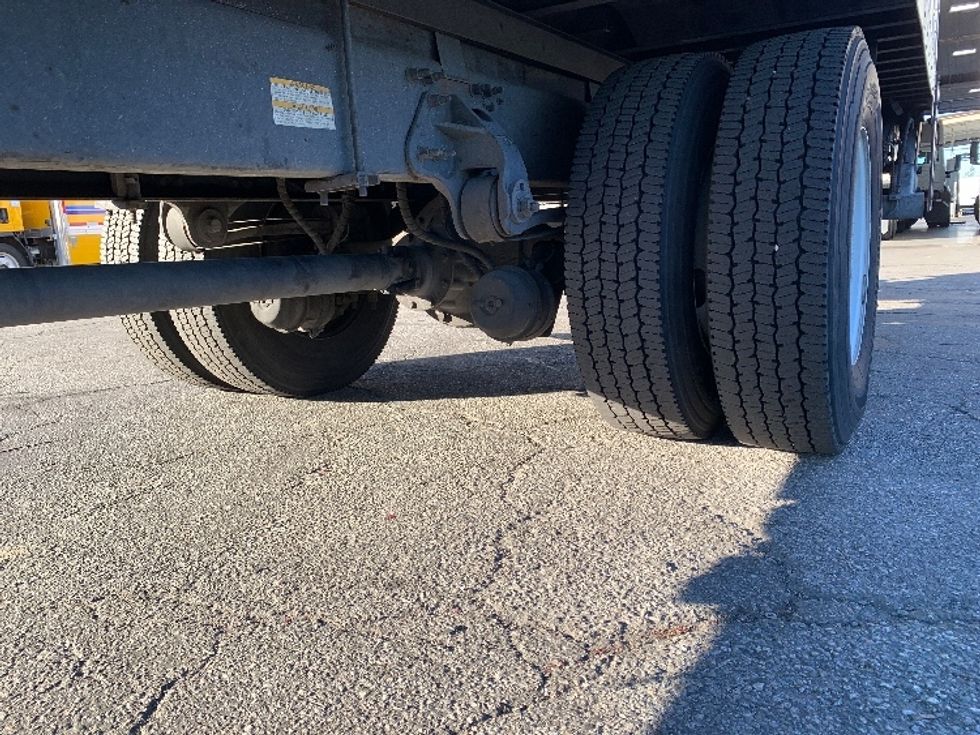 Medium Duty Box Truck-Light and Medium Duty Trucks-Hino-2019-268-Torrance-CA-237,595\n\t\tmiles-$ 42,250 - Image 5