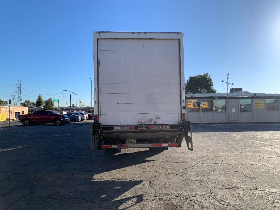 Medium Duty Box Truck-Light and Medium Duty Trucks-Hino-2019-268-Torrance-CA-237,595\n\t\tmiles-$ 42,250 - Image 7