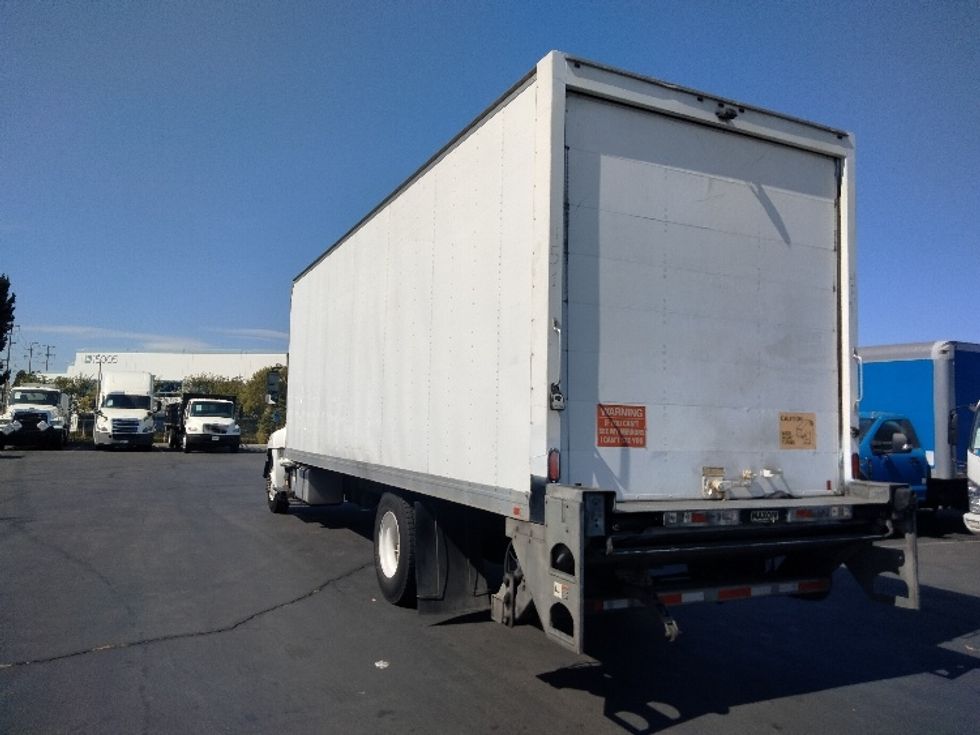 Medium Duty Box Truck-Light and Medium Duty Trucks-Hino-2019-268-Torrance-CA-261,778\n\t\tmiles-$ 44,250 - Image 6