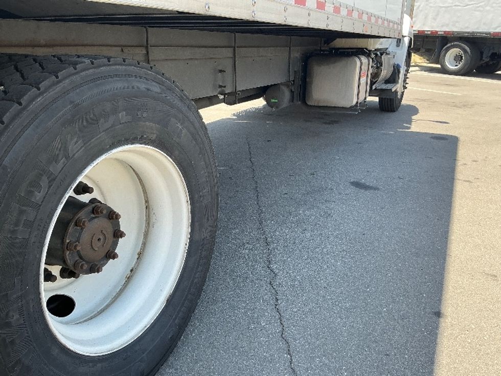 Medium Duty Box Truck-Light and Medium Duty Trucks-Hino-2019-268-Torrance-CA-294,985\n\t\tmiles-$ 32,000 - Image 14