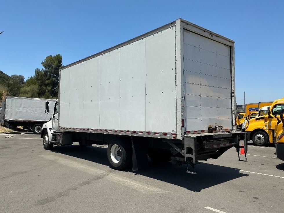 Medium Duty Box Truck-Light and Medium Duty Trucks-Hino-2019-268-Torrance-CA-294,985\n\t\tmiles-$ 32,000 - Image 6