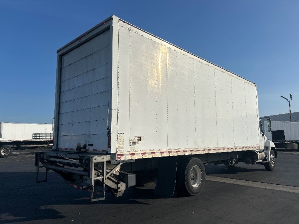 Medium Duty Box Truck-Light and Medium Duty Trucks-Hino-2019-268-Torrance-CA-343,580\n\t\tmiles-$ 23,500 - Image 13
