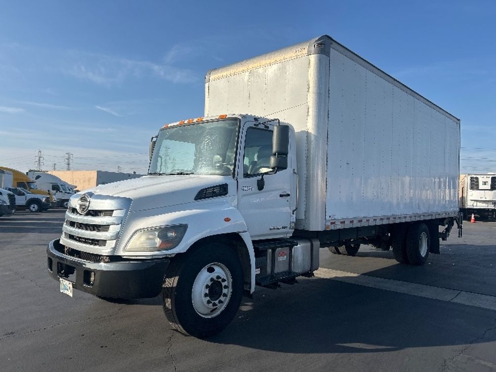Medium Duty Box Truck-Light and Medium Duty Trucks-Hino-2019-268-Torrance-CA-343,580\n\t\tmiles-$ 23,500 - Image 3