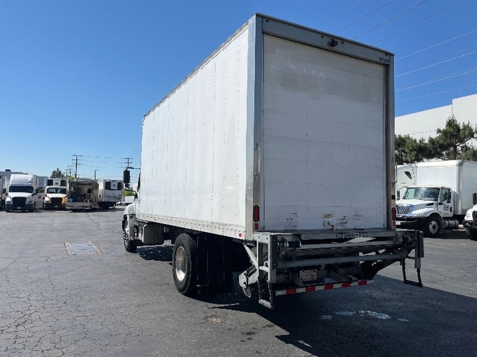 Medium Duty Box Truck-Light and Medium Duty Trucks-Hino-2019-268-Torrance-CA-64,703\n\t\tmiles-$ 53,750 - Image 6