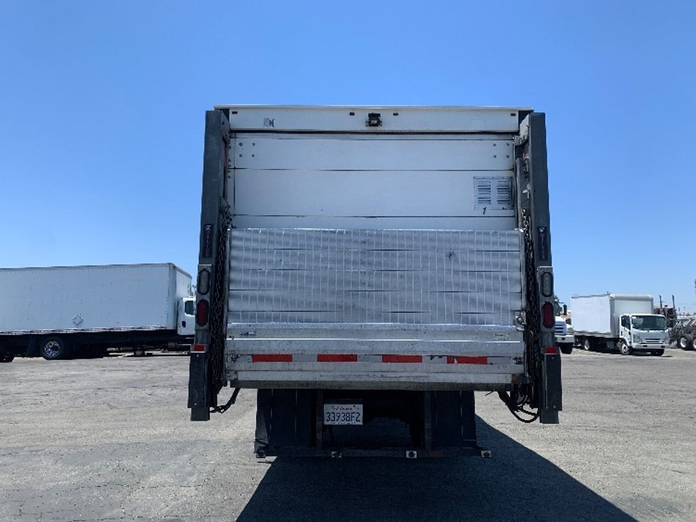 Medium Duty Box Truck-Light and Medium Duty Trucks-Hino-2019-268-Torrance-CA-69,193\n\t\tmiles-$ 61,500 - Image 7