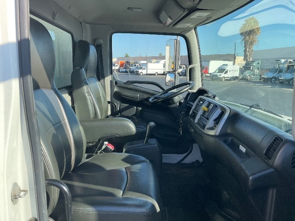 Medium Duty Box Truck-Light and Medium Duty Trucks-Hino-2019-268-Torrance-CA-92,493\n\t\tmiles-$ 61,500 - Image 22