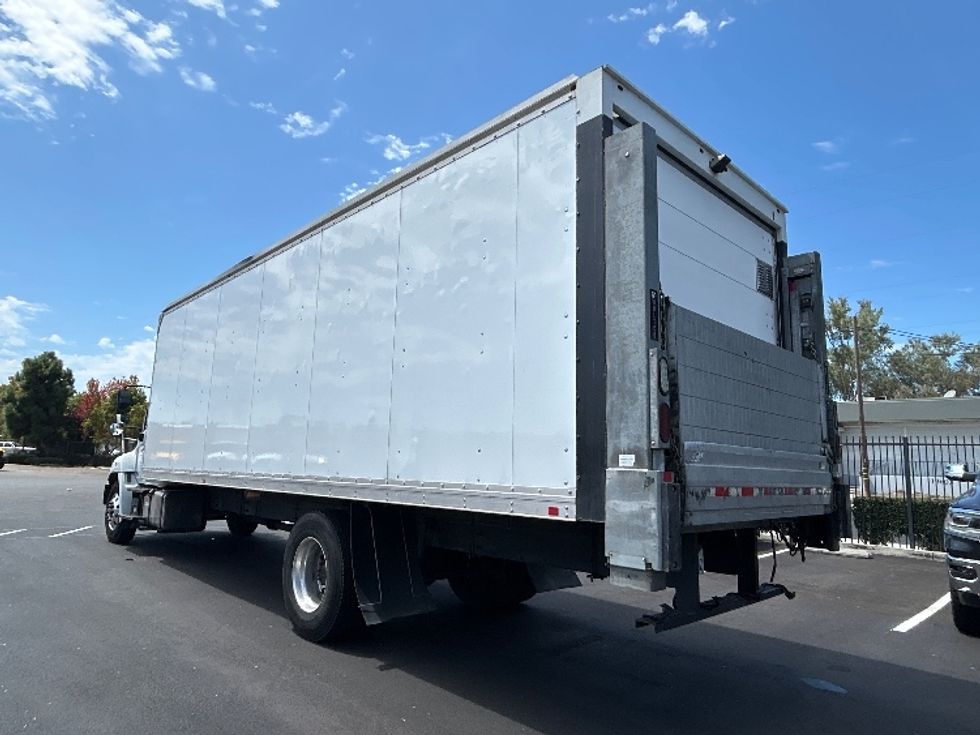 Medium Duty Box Truck-Light and Medium Duty Trucks-Hino-2019-268-Torrance-CA-95,365\n\t\tmiles-$ 64,750 - Image 6