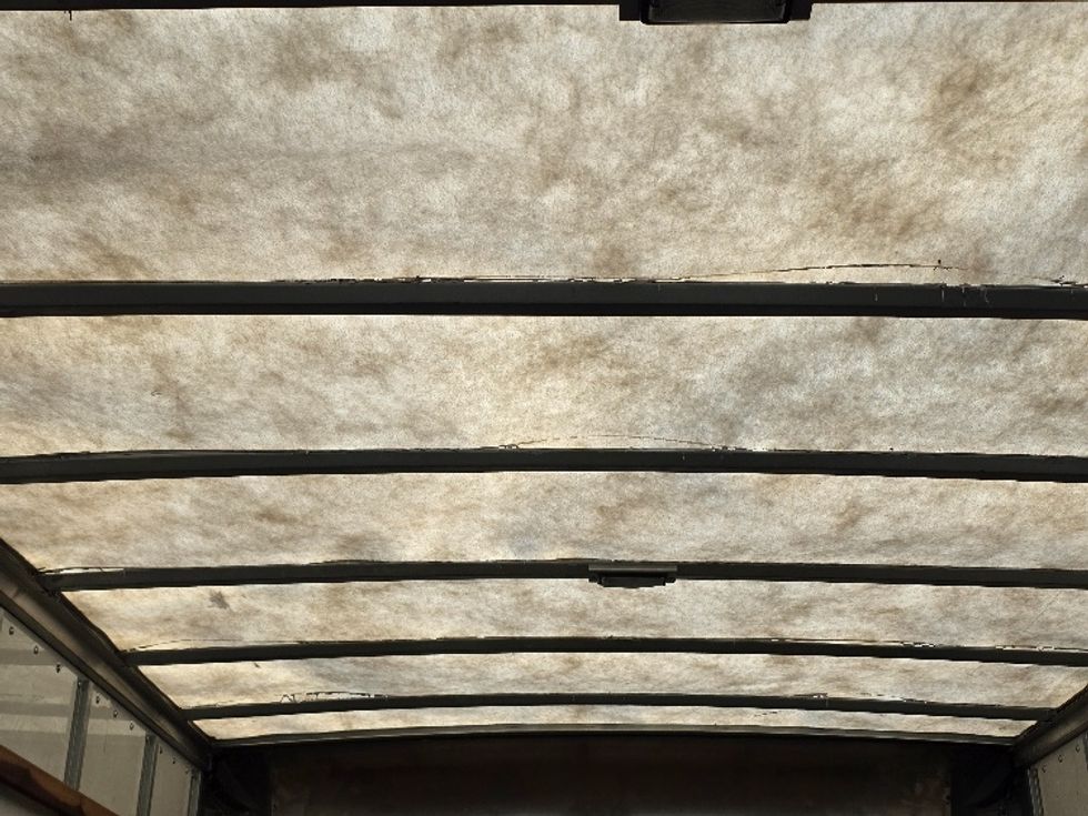 Medium Duty Box Truck-Light and Medium Duty Trucks-Hino-2019-268-Tukwila-WA-174,607\n\t\tmiles-$ 51,500 - Image 25