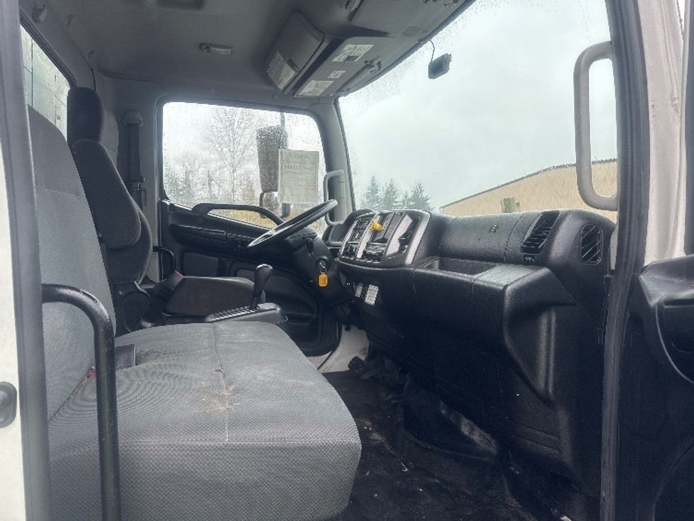 Medium Duty Box Truck-Light and Medium Duty Trucks-Hino-2019-268-Tukwila-WA-204,863\n\t\tmiles-$ 46,750 - Image 19