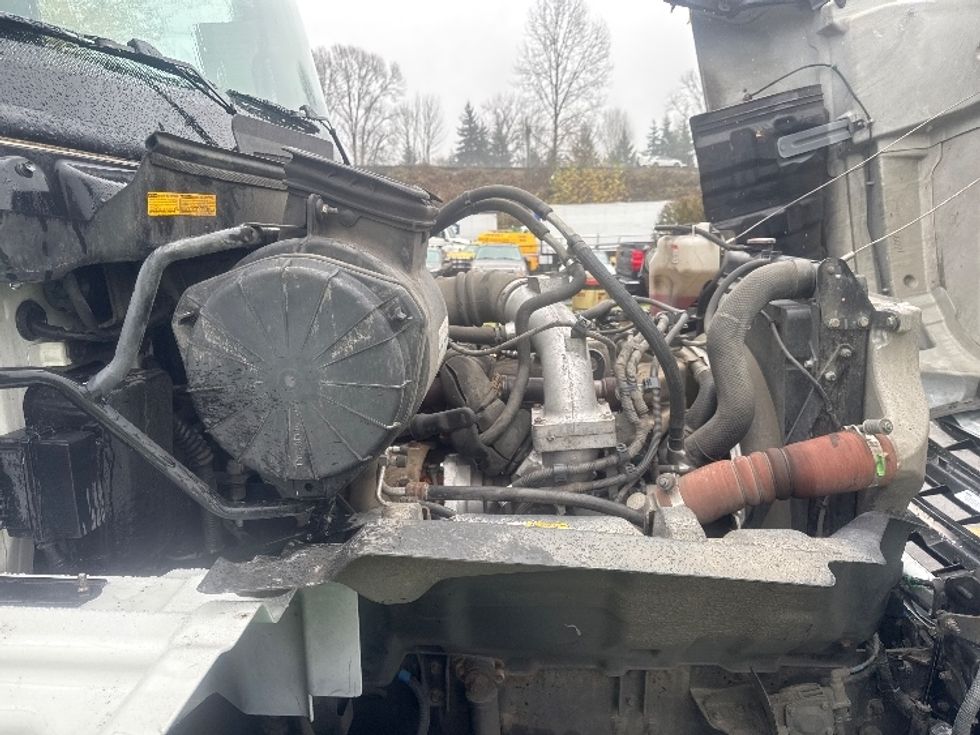 Medium Duty Box Truck-Light and Medium Duty Trucks-Hino-2019-268-Tukwila-WA-204,863\n\t\tmiles-$ 46,750 - Image 21