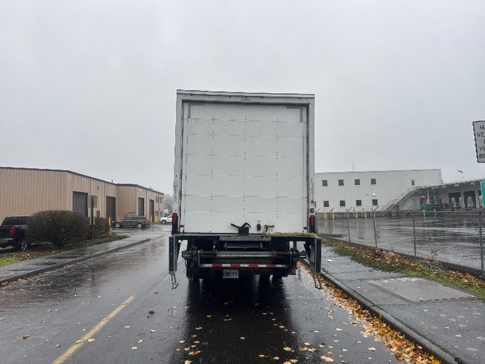 Medium Duty Box Truck-Light and Medium Duty Trucks-Hino-2019-268-Tukwila-WA-204,863\n\t\tmiles-$ 46,750 - Image 24