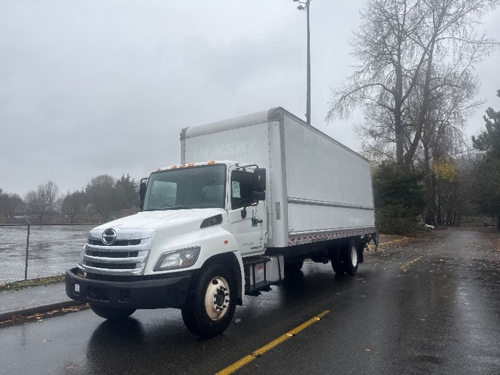 Medium Duty Box Truck-Light and Medium Duty Trucks-Hino-2019-268-Tukwila-WA-204,863\n\t\tmiles-$ 46,750 - Image 3