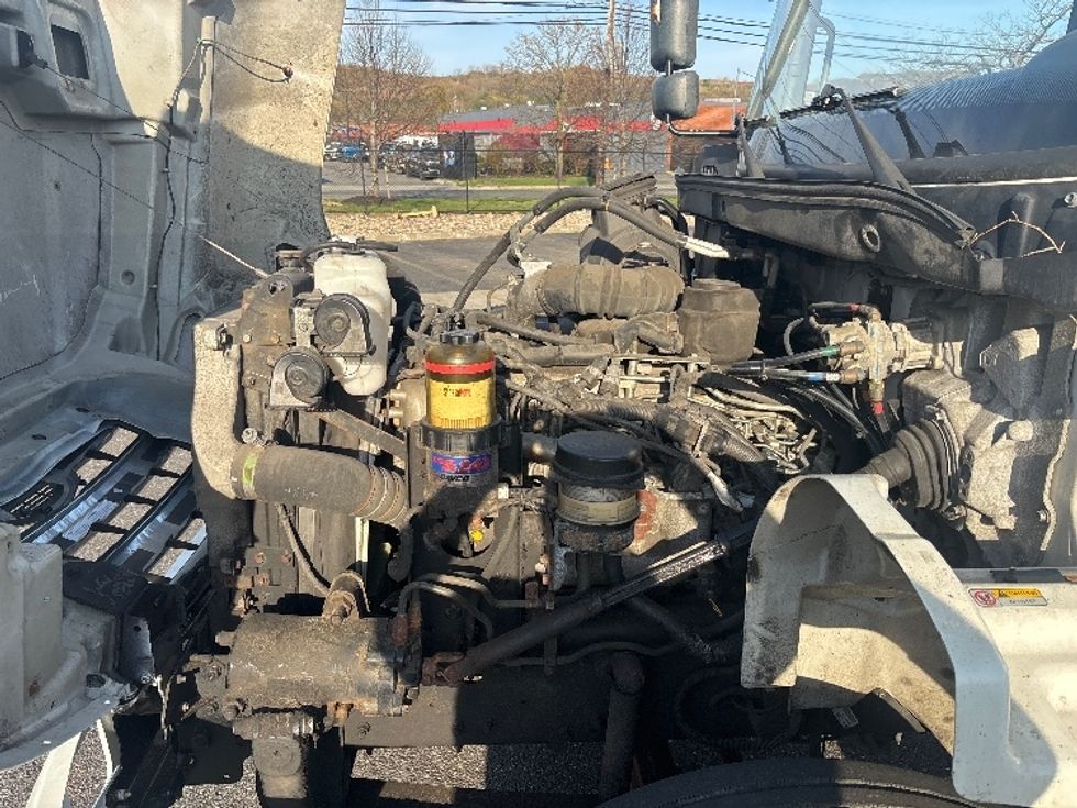 Medium Duty Box Truck-Light and Medium Duty Trucks-Hino-2019-268-West Babylon-NY-164,323\n\t\tmiles-$ 51,750 - Image 24