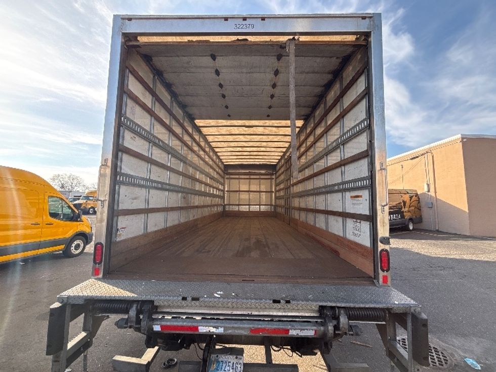 Medium Duty Box Truck-Light and Medium Duty Trucks-Hino-2019-268-West Babylon-NY-164,323\n\t\tmiles-$ 51,750 - Image 8