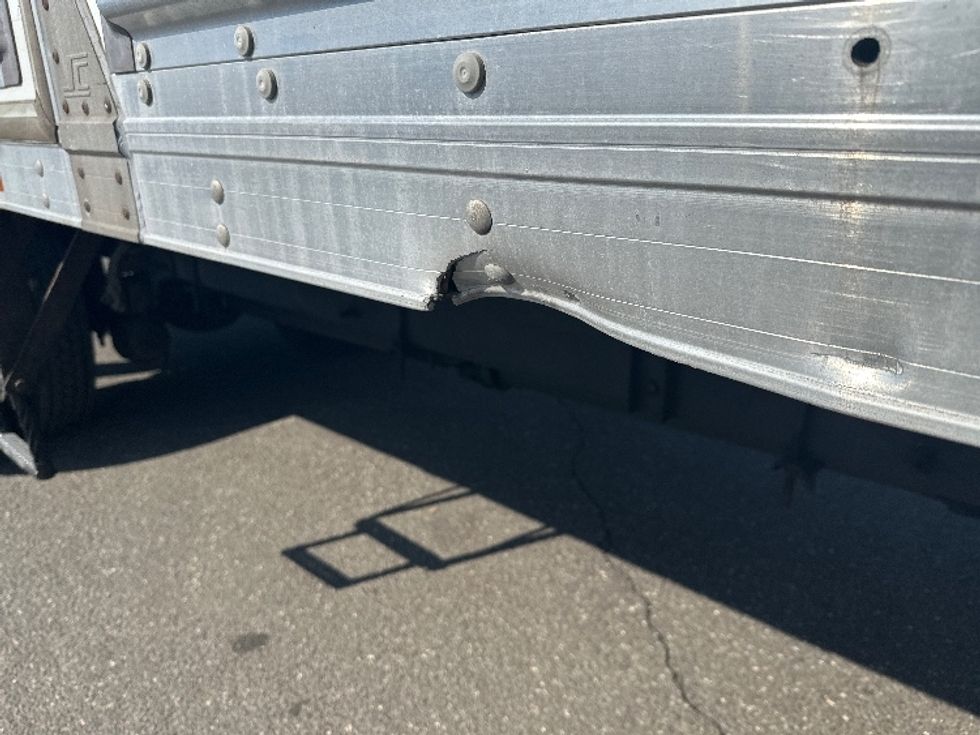 Medium Duty Box Truck-Light and Medium Duty Trucks-Hino-2019-268-West Babylon-NY-166,771\n\t\tmiles-$ 48,500 - Image 25
