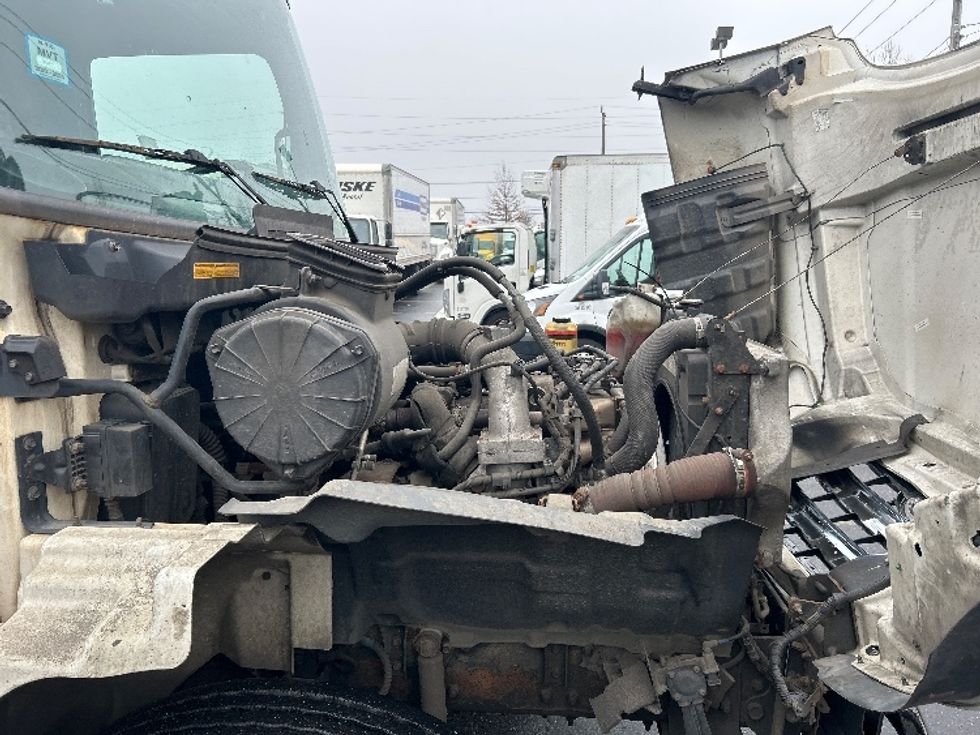 Medium Duty Box Truck-Light and Medium Duty Trucks-Hino-2019-268-West Babylon-NY-218,042\n\t\tmiles-$ 42,000 - Image 23