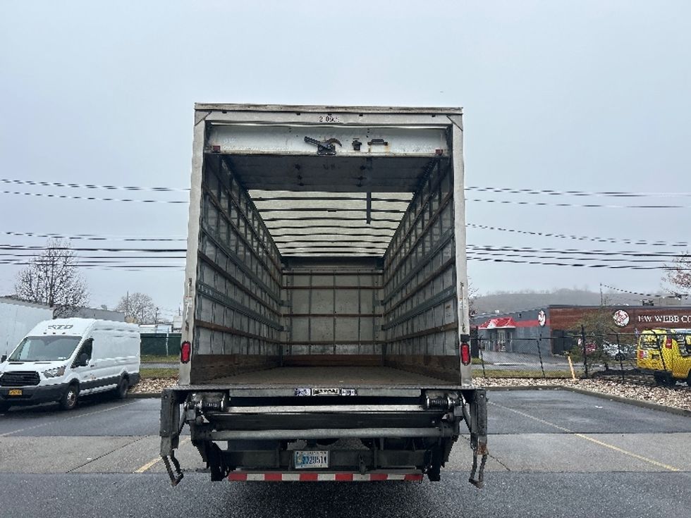 Medium Duty Box Truck-Light and Medium Duty Trucks-Hino-2019-268-West Babylon-NY-218,042\n\t\tmiles-$ 42,000 - Image 8