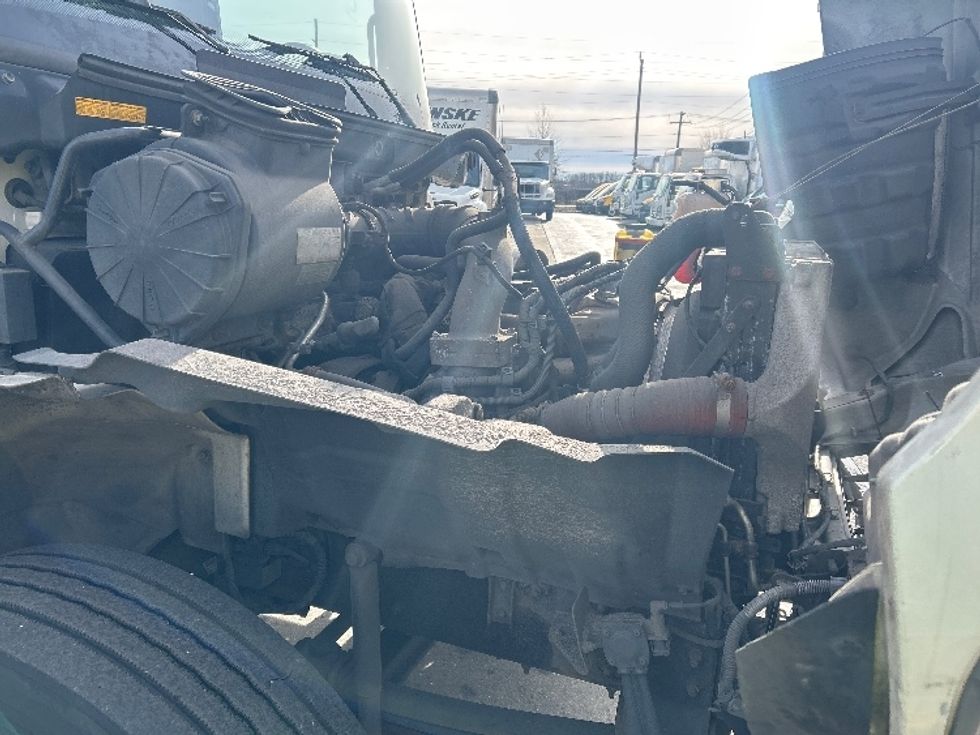 Medium Duty Box Truck-Light and Medium Duty Trucks-Hino-2019-268-West Babylon-NY-221,858\n\t\tmiles-$ 41,500 - Image 23