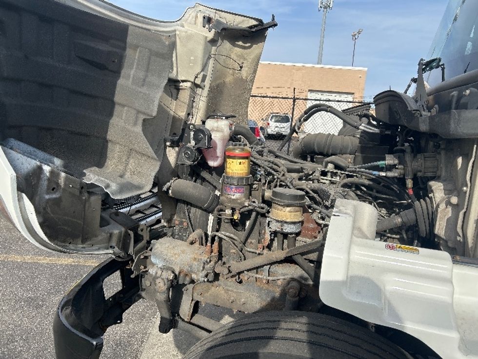 Medium Duty Box Truck-Light and Medium Duty Trucks-Hino-2019-268-West Babylon-NY-221,858\n\t\tmiles-$ 41,500 - Image 24