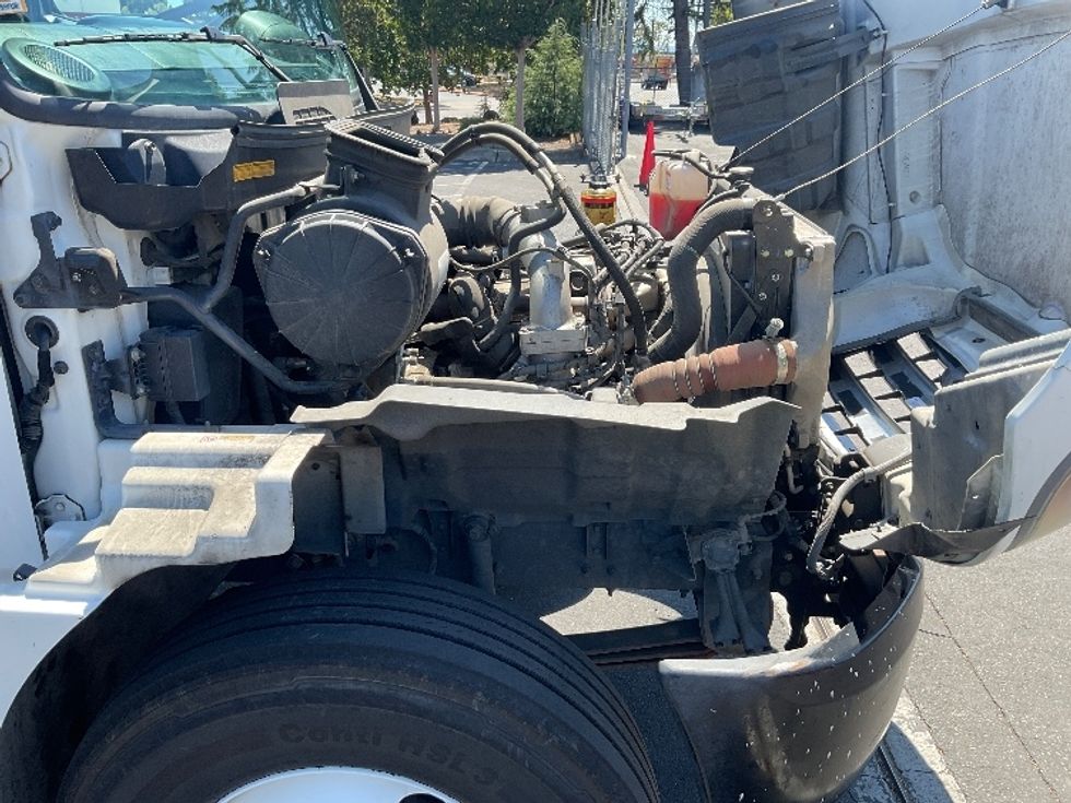Medium Duty Box Truck-Light and Medium Duty Trucks-Hino-2019-268-West Sacramento-CA-154,765\n\t\tmiles-$ 54,500 - Image 23