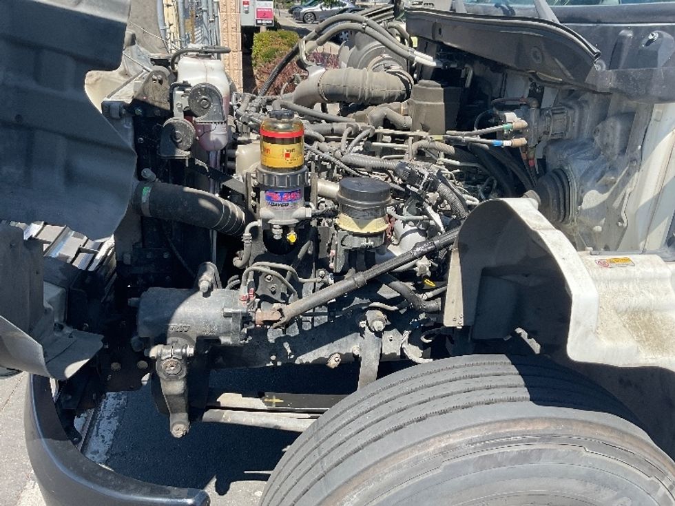 Medium Duty Box Truck-Light and Medium Duty Trucks-Hino-2019-268-West Sacramento-CA-154,765\n\t\tmiles-$ 54,500 - Image 24