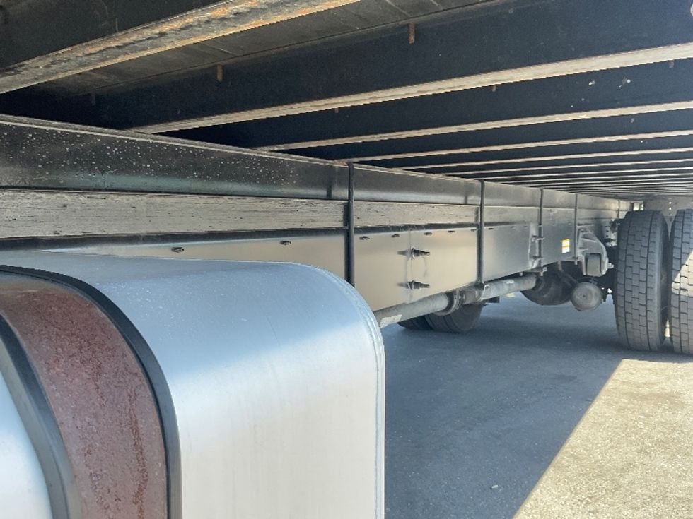 Medium Duty Box Truck-Light and Medium Duty Trucks-Hino-2019-268-West Sacramento-CA-154,765\n\t\tmiles-$ 54,500 - Image 5