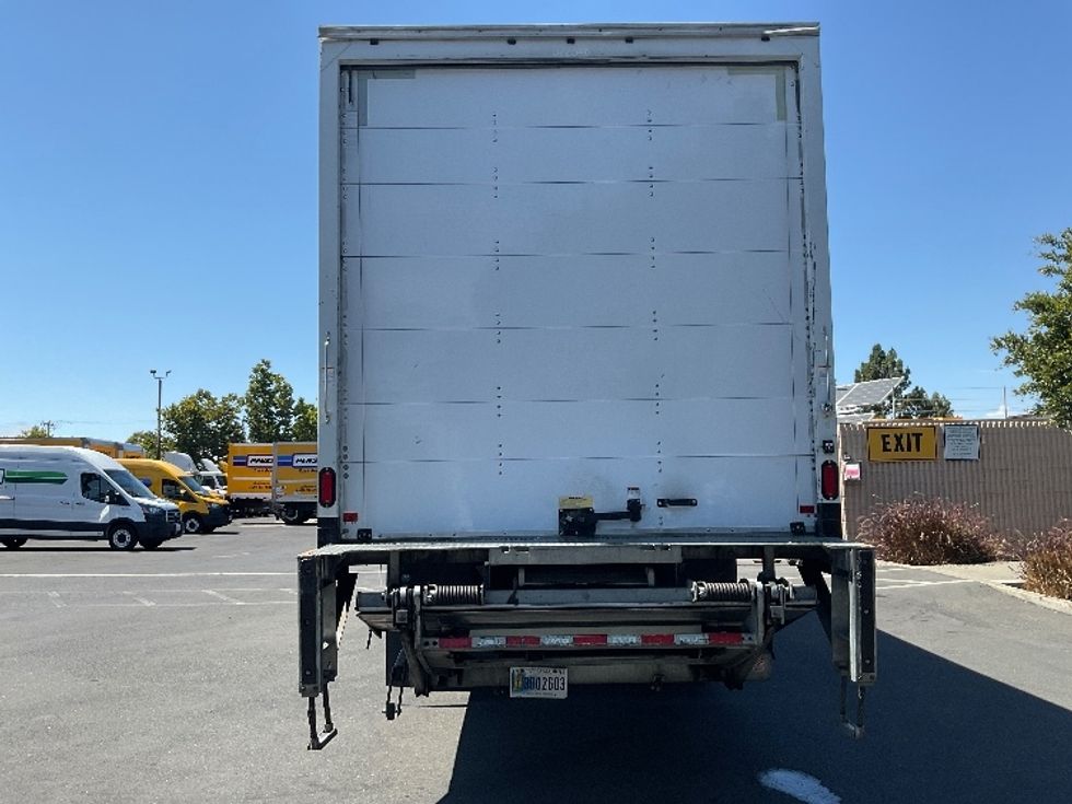 Medium Duty Box Truck-Light and Medium Duty Trucks-Hino-2019-268-West Sacramento-CA-154,765\n\t\tmiles-$ 54,500 - Image 7