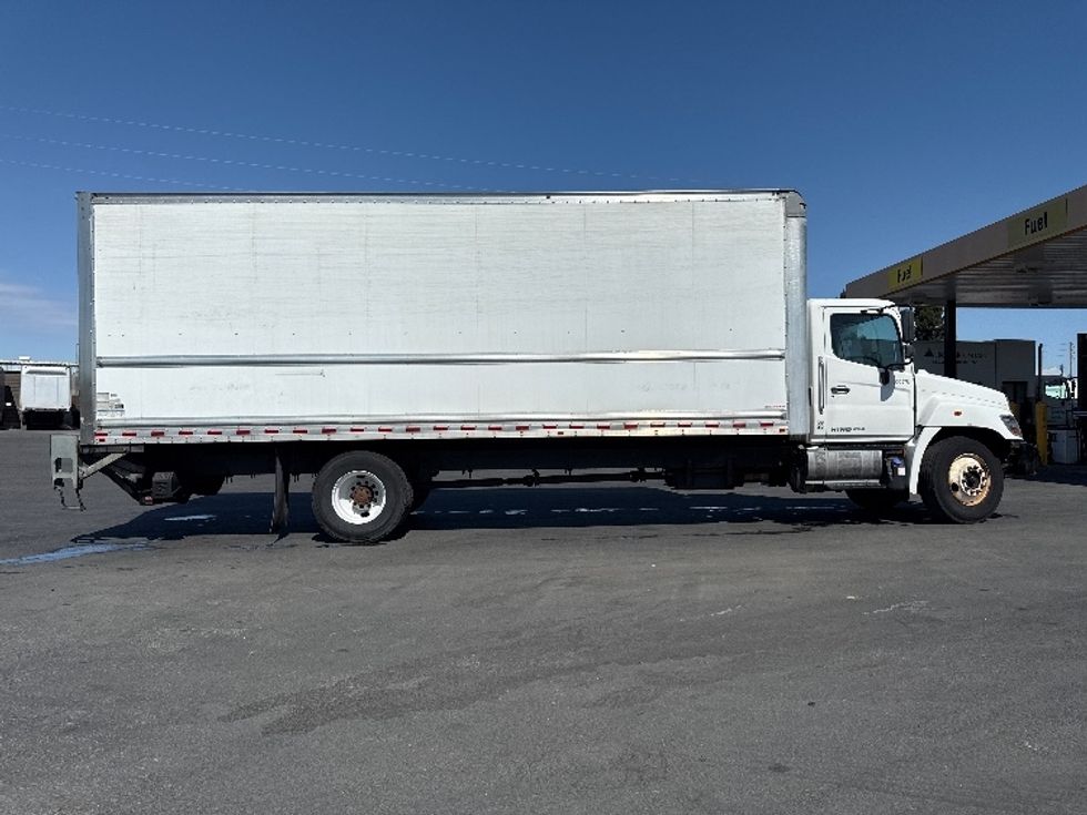Medium Duty Box Truck-Light and Medium Duty Trucks-Hino-2019-268-West Sacramento-CA-177,959\n\t\tmiles-$ 50,750 - Image 15