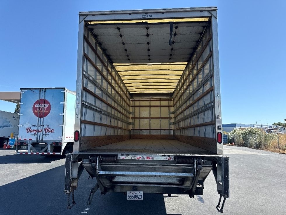 Medium Duty Box Truck-Light and Medium Duty Trucks-Hino-2019-268-West Sacramento-CA-177,959\n\t\tmiles-$ 50,750 - Image 8