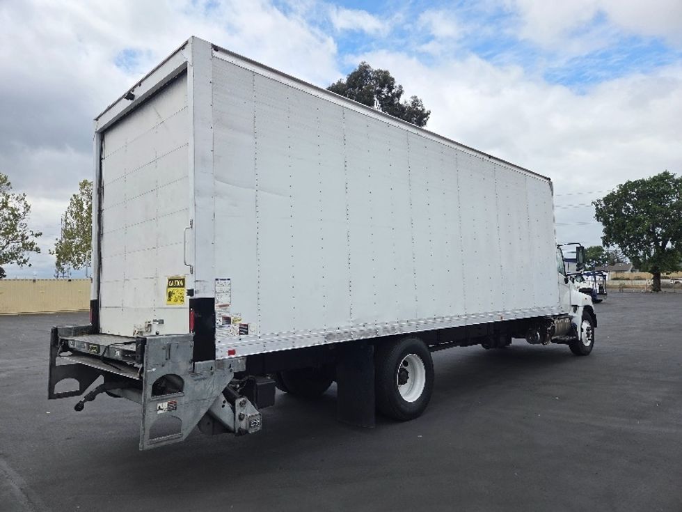 Medium Duty Box Truck-Light and Medium Duty Trucks-Hino-2019-268-West Sacramento-CA-186,321\n\t\tmiles-$ 49,500 - Image 13