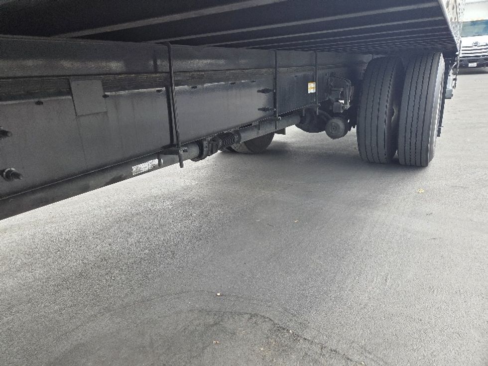 Medium Duty Box Truck-Light and Medium Duty Trucks-Hino-2019-268-West Sacramento-CA-186,321\n\t\tmiles-$ 49,500 - Image 5