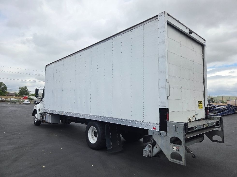 Medium Duty Box Truck-Light and Medium Duty Trucks-Hino-2019-268-West Sacramento-CA-186,321\n\t\tmiles-$ 49,500 - Image 6