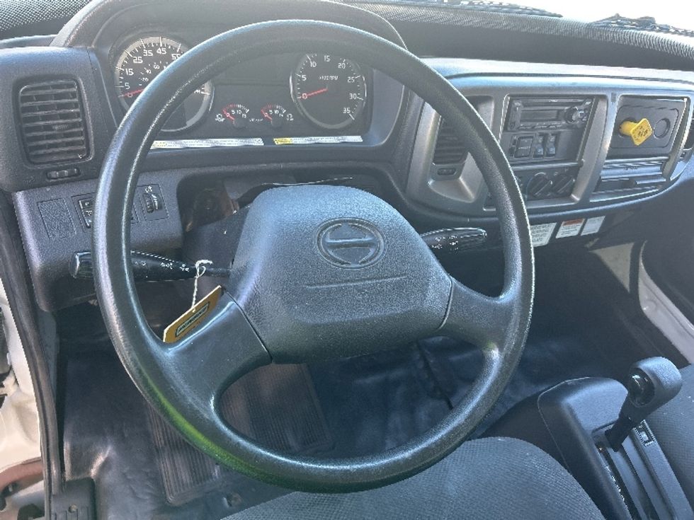 Medium Duty Box Truck-Light and Medium Duty Trucks-Hino-2019-268-West Sacramento-CA-205,842\n\t\tmiles-$ 46,500 - Image 17