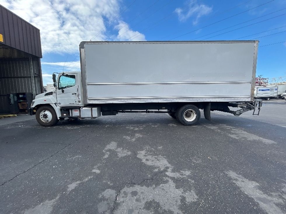 Medium Duty Box Truck-Light and Medium Duty Trucks-Hino-2019-268-West Sacramento-CA-205,842\n\t\tmiles-$ 46,500 - Image 5