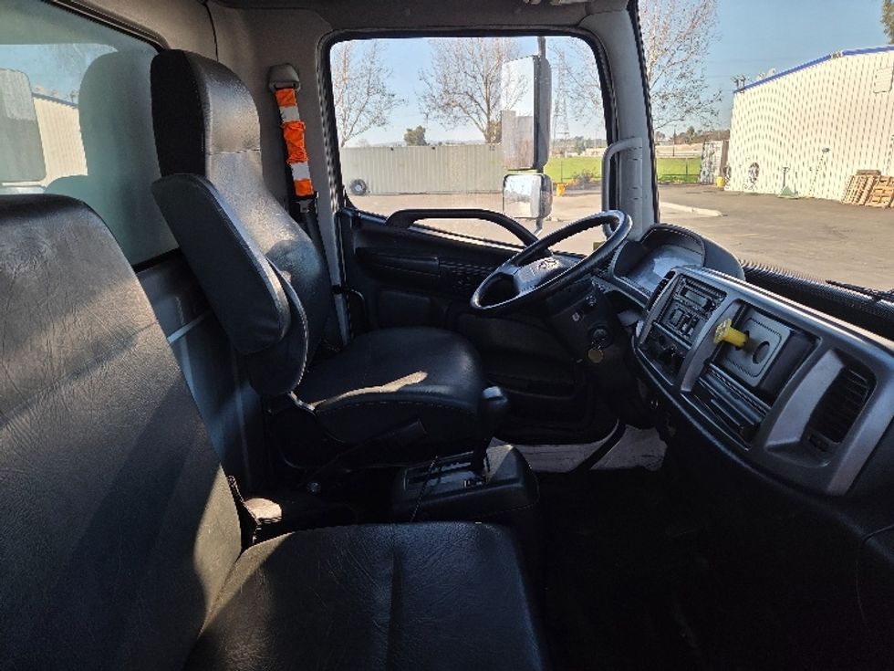 Medium Duty Box Truck-Light and Medium Duty Trucks-Hino-2019-268-West Sacramento-CA-222,194\n\t\tmiles-$ 43,250 - Image 22