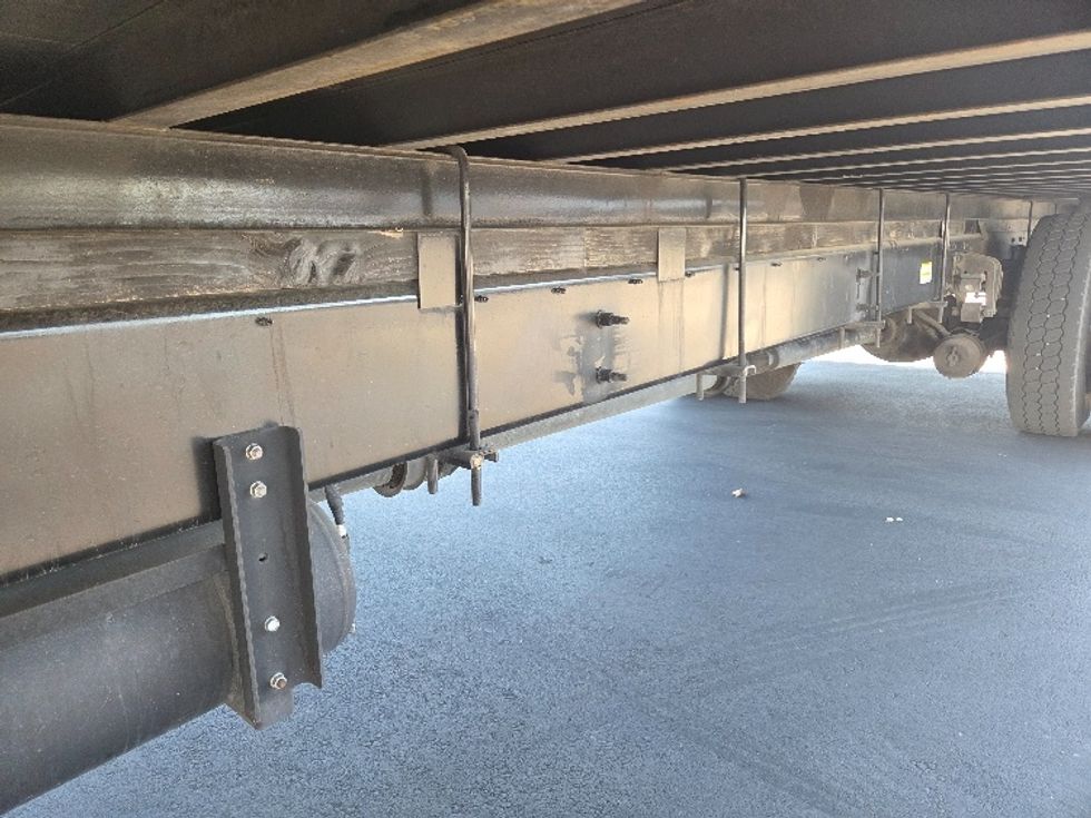 Medium Duty Box Truck-Light and Medium Duty Trucks-Hino-2019-268-West Sacramento-CA-222,194\n\t\tmiles-$ 43,250 - Image 5