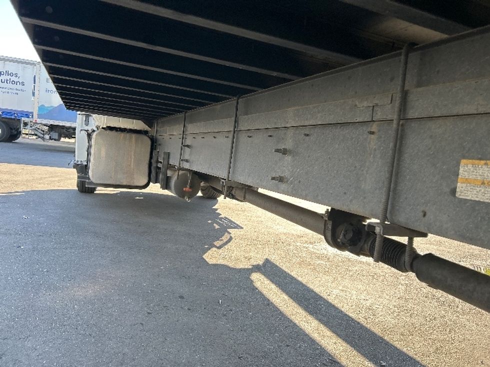 Medium Duty Box Truck-Light and Medium Duty Trucks-Hino-2019-268-West Sacramento-CA-94,206\n\t\tmiles-$ 53,000 - Image 5