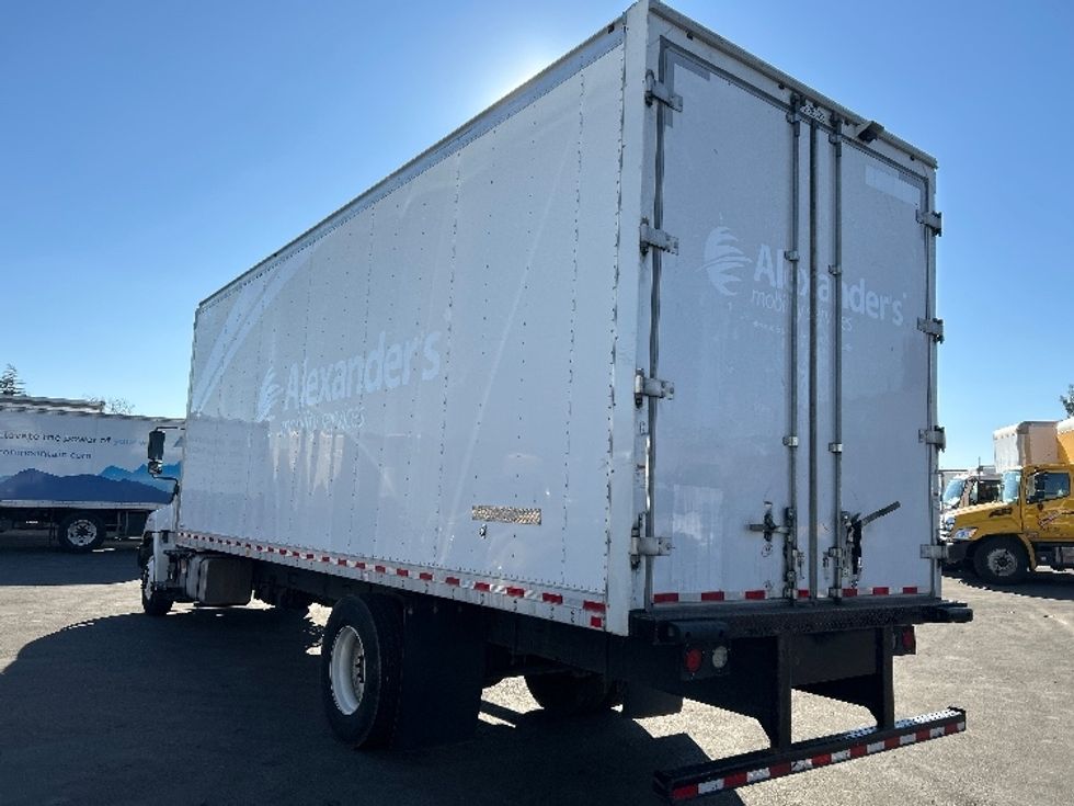 Medium Duty Box Truck-Light and Medium Duty Trucks-Hino-2019-268-West Sacramento-CA-94,206\n\t\tmiles-$ 53,000 - Image 6