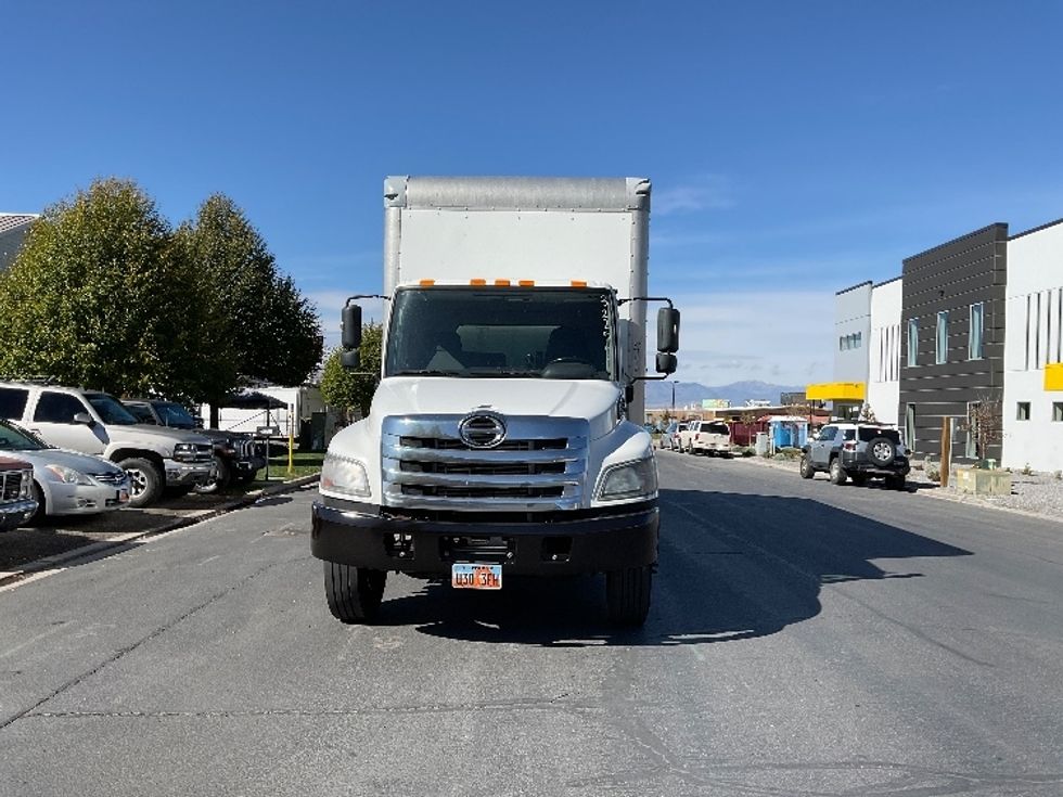 Medium Duty Box Truck-Light and Medium Duty Trucks-Hino-2019-268-West Valley City-UT-130,324\n\t\tmiles-$ 57,750 - Image 2