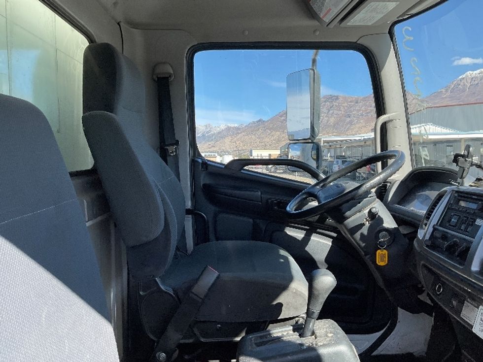 Medium Duty Box Truck-Light and Medium Duty Trucks-Hino-2019-268-West Valley City-UT-130,324\n\t\tmiles-$ 57,750 - Image 22