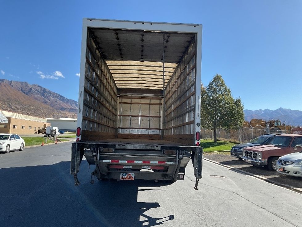 Medium Duty Box Truck-Light and Medium Duty Trucks-Hino-2019-268-West Valley City-UT-130,324\n\t\tmiles-$ 57,750 - Image 8