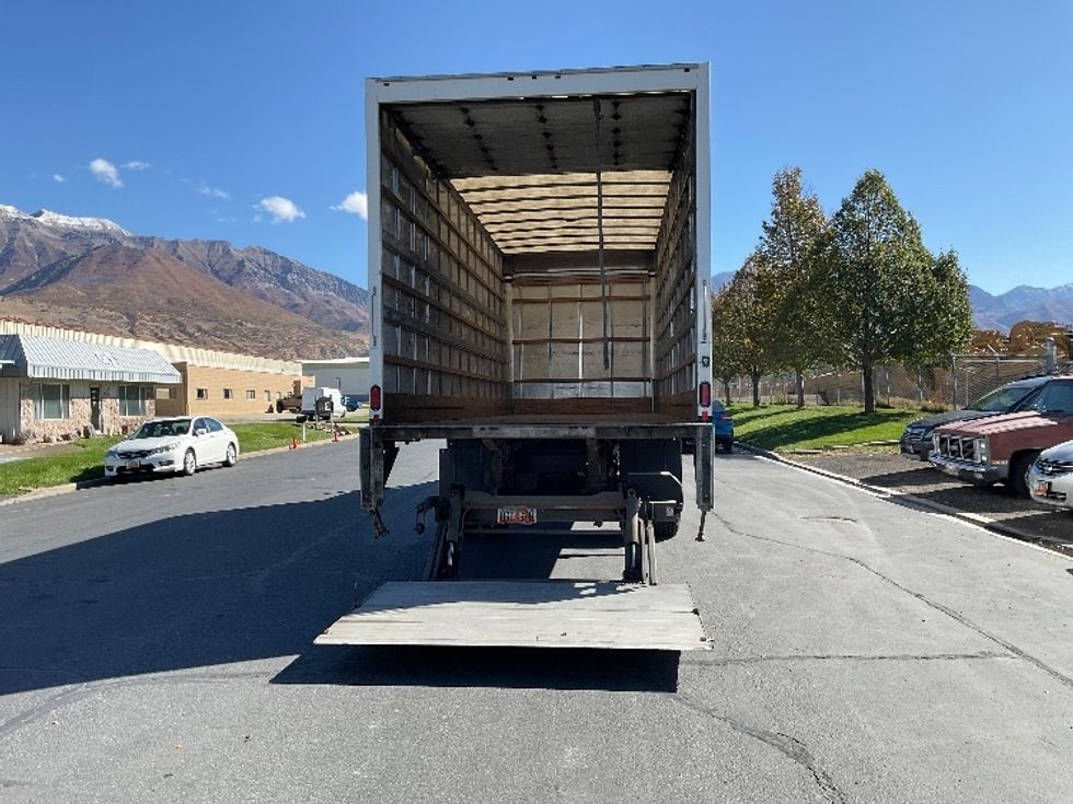 Medium Duty Box Truck-Light and Medium Duty Trucks-Hino-2019-268-West Valley City-UT-130,324\n\t\tmiles-$ 57,750 - Image 9