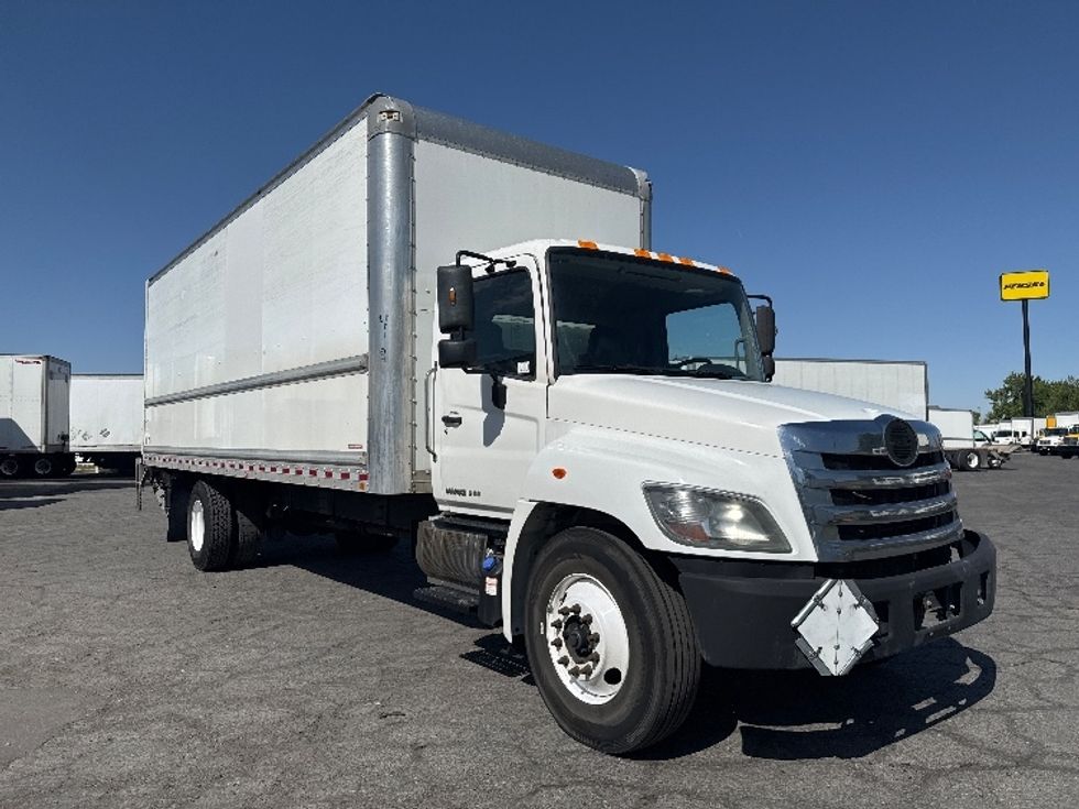 Medium Duty Box Truck-Light and Medium Duty Trucks-Hino-2019-268-West Valley City-UT-157,455\n\t\tmiles-$ 55,000 - Image 1