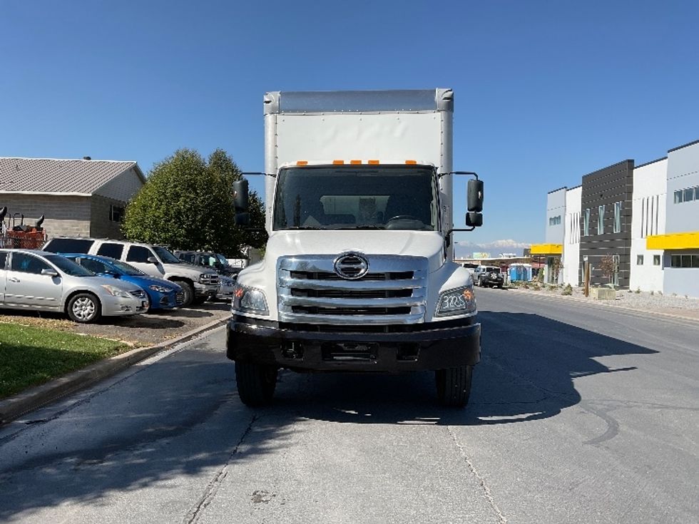 Medium Duty Box Truck-Light and Medium Duty Trucks-Hino-2019-268-West Valley City-UT-161,860\n\t\tmiles-$ 53,500 - Image 2