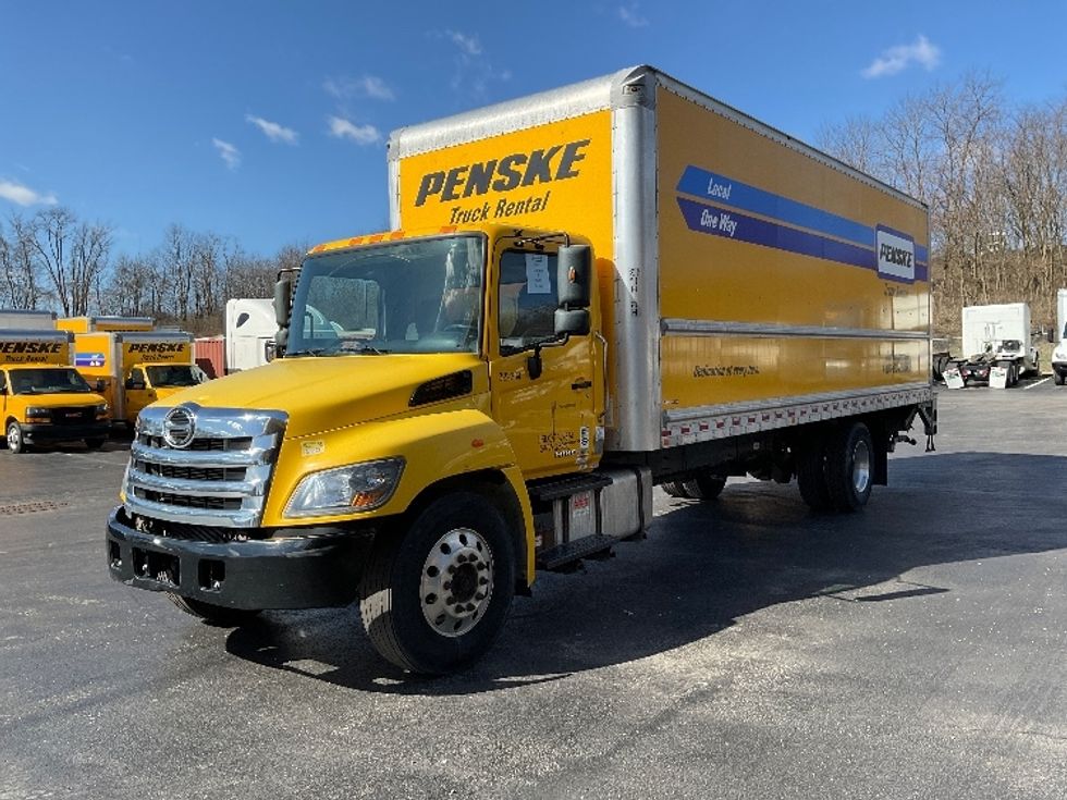 Medium Duty Box Truck-Light and Medium Duty Trucks-Hino-2019-268-Zelienople-PA-191,695\n\t\tmiles-$ 46,500 - Image 3