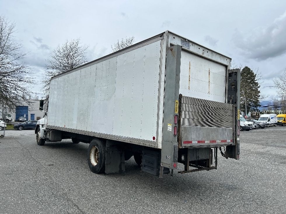 Medium Duty Box Truck-Light and Medium Duty Trucks-Hino-2019-338-Delta-BC-159,270\n\t\tkm-$ 71,500 - Image 6