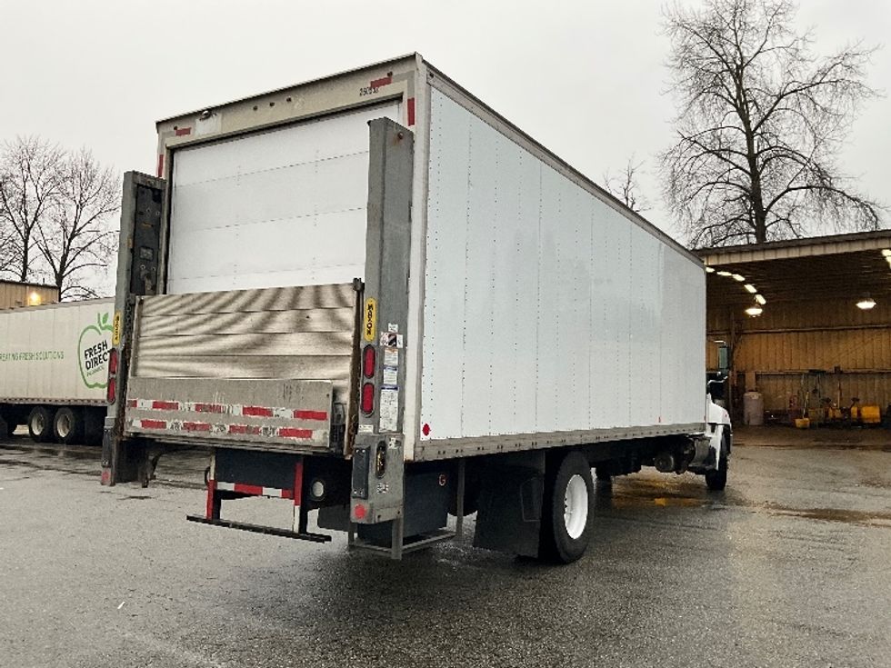Medium Duty Box Truck-Light and Medium Duty Trucks-Hino-2019-338-Delta-BC-229,778\n\t\tkm-$ 66,000 - Image 13