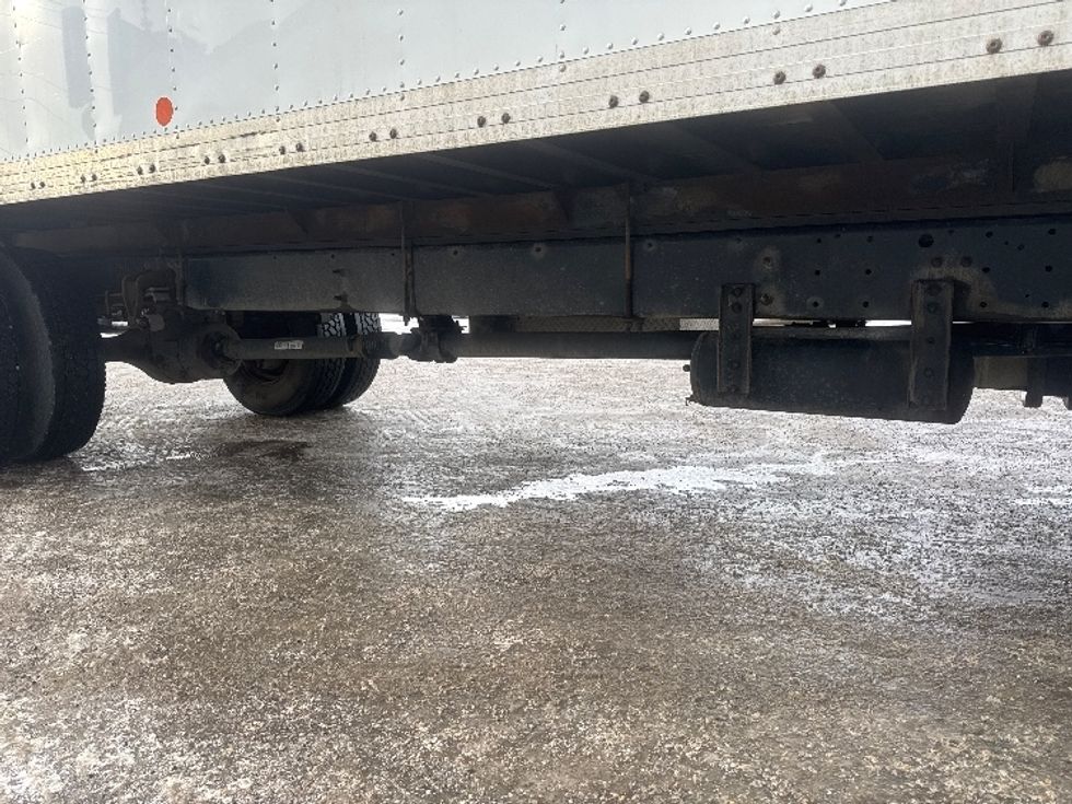 Medium Duty Box Truck-Light and Medium Duty Trucks-Hino-2019-338-Edmonton-AB-161,598\n\t\tkm-$ 67,750 - Image 14