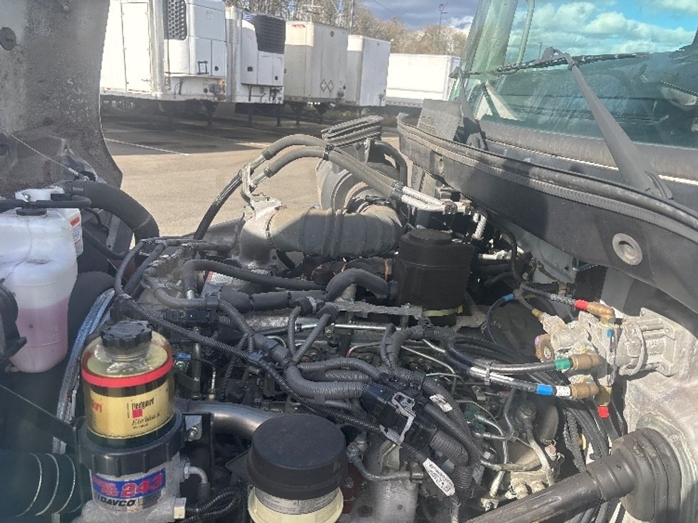 Medium Duty Box Truck-Light and Medium Duty Trucks-Hino-2019-338-Everett-WA-66,208\n\t\tmiles-$ 44,500 - Image 24