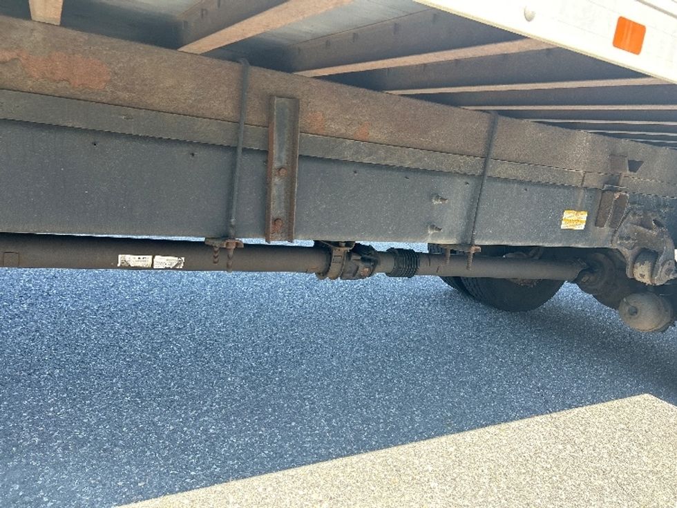 Medium Duty Box Truck-Light and Medium Duty Trucks-Hino-2019-338-Fitchburg-MA-112,169\n\t\tmiles-$ 41,500 - Image 5